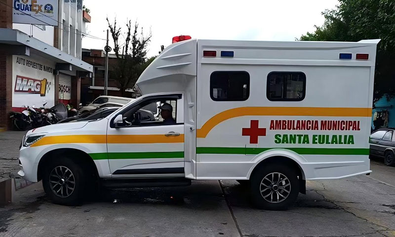 ambulâncias totalmente equipadas